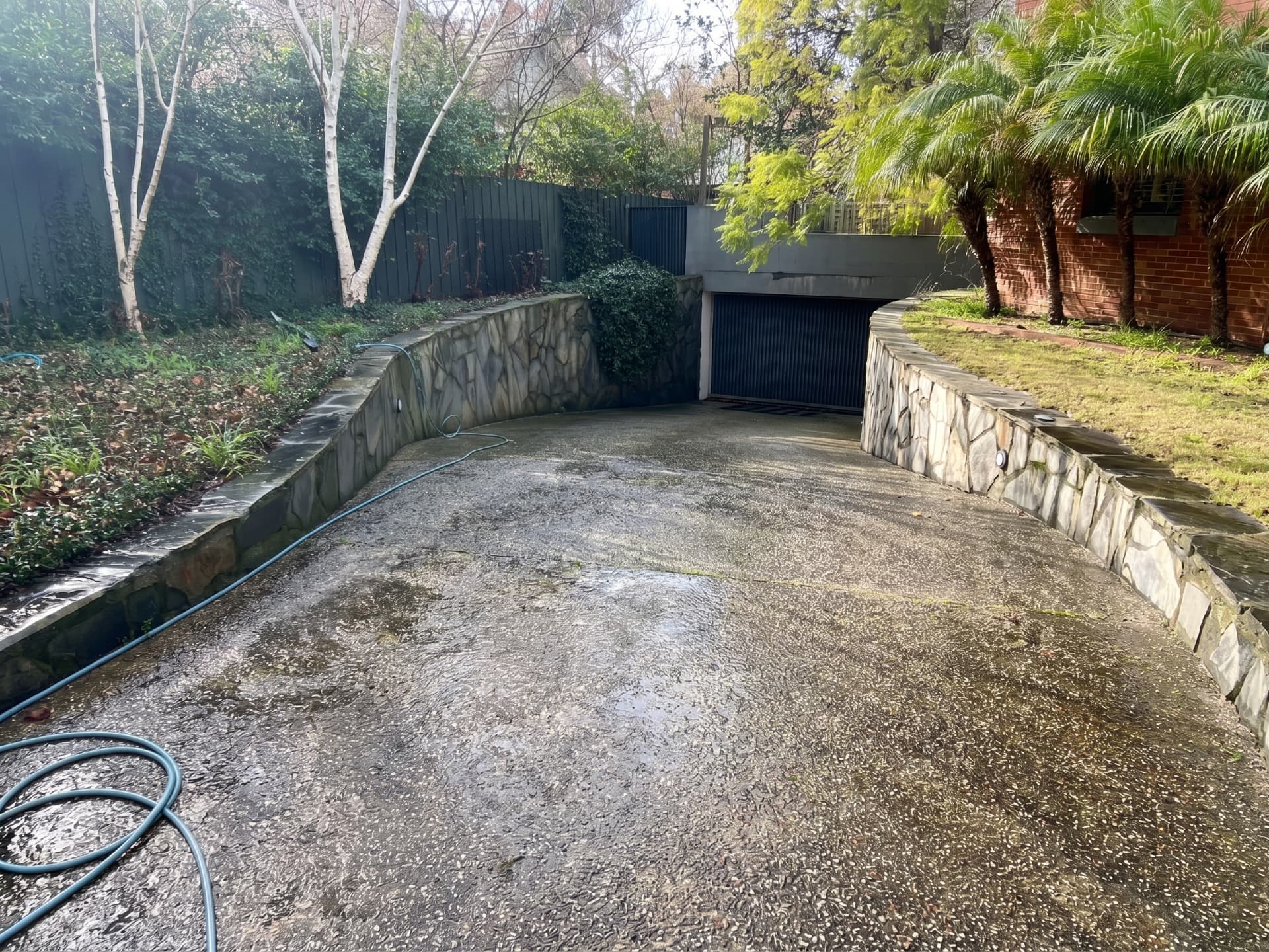 Driveway Cleaning before Poli Clean